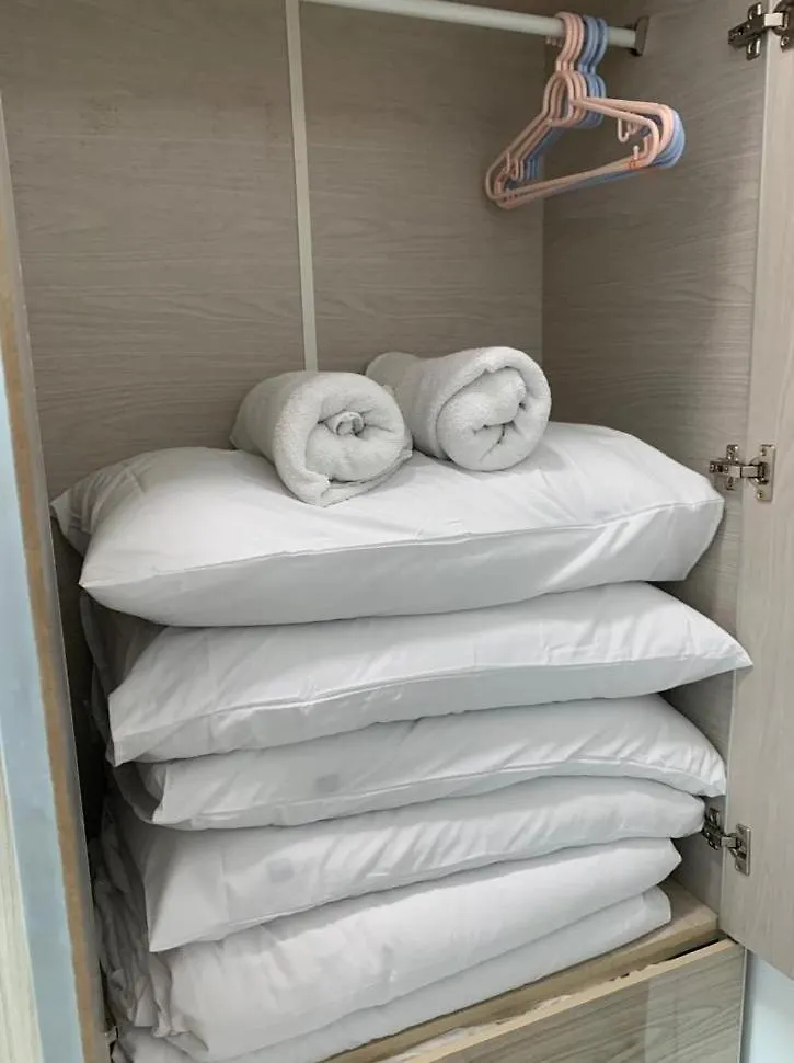 Meritus Suites - 8Pax ペライ アパート