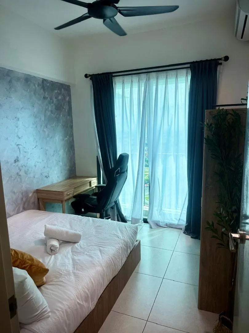 アパート Meritus Suites - 8Pax ペライ