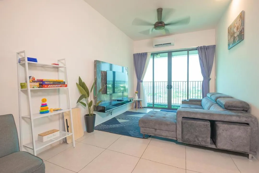 Meritus Suites - 8Pax Перай Малайзия